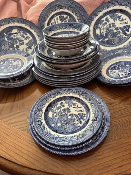 Photo of free Willow Pattern Dinner Service (Adlington PR6) #1
