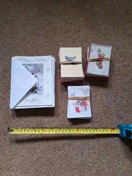 Photo of free Christmas cards (Waterside HP5) #1