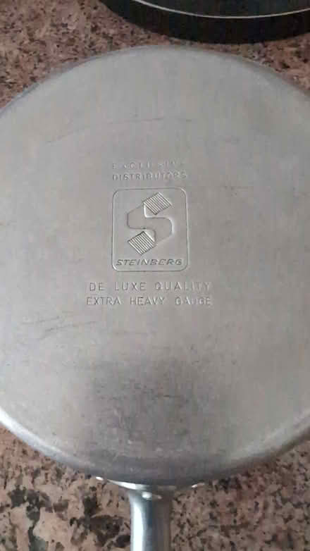 Photo of free Small pot w/ Lid (Trafalgar/River Oaks, Oakville) #2