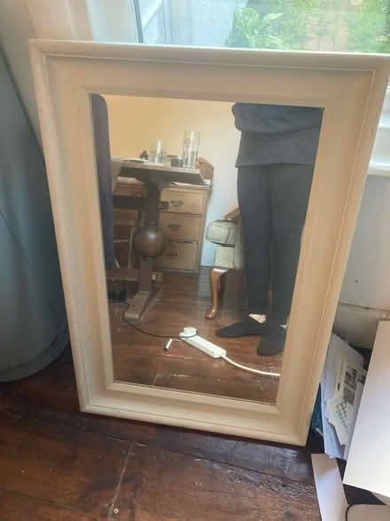 Photo of free Mirror (RG1) #1