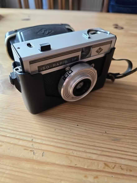 Photo of free Antique cameras (Emsworth, PO10) #2
