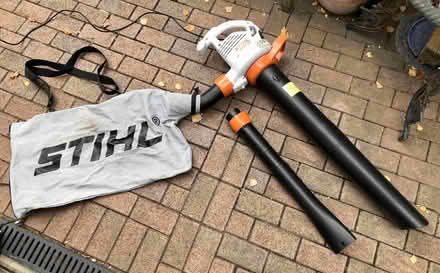 Photo of free STIHL SHE71 Electric leaf blower/vacuum (Fiveways BN1) #1