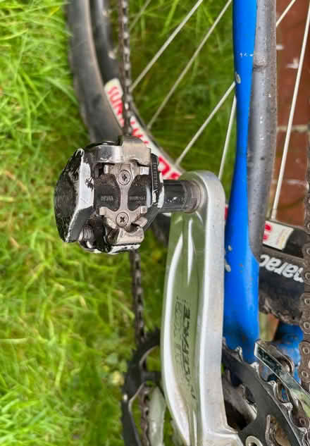 Photo of free Mountain Bike (Langley Park DH7) #3