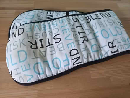 Photo of free Oven Gloves (Fareham PO14) #2