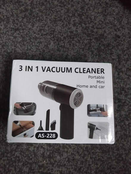Photo of free Very small portable vacuum cleaner (Lowedges. S8) #1