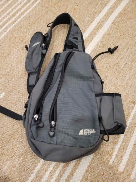 Photo of free Over-shoulder small MEC bag (Montreal road and St Laurent) #1