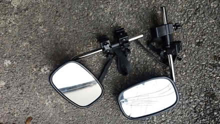 Photo of free Pair of towing mirrors - one is broken (Brookhouse LA2) #1