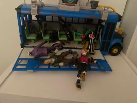 Photo of free Fortnite battle bus and figures. (Owlsmoor GU47) #2