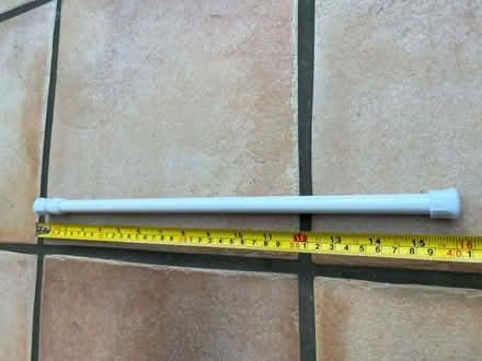 Photo of free 4x pressure curtain rods (North Hinksey OX2) #3