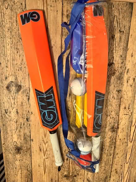 Photo of free Kids Cricket Set (Teddington TW11) #1