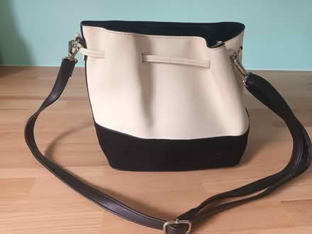 Photo of free Shoulder Bag (Fareham PO14) #1