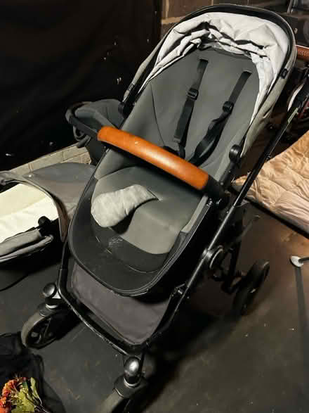 Photo of free Newborn full travel system (Wisewood S6) #3