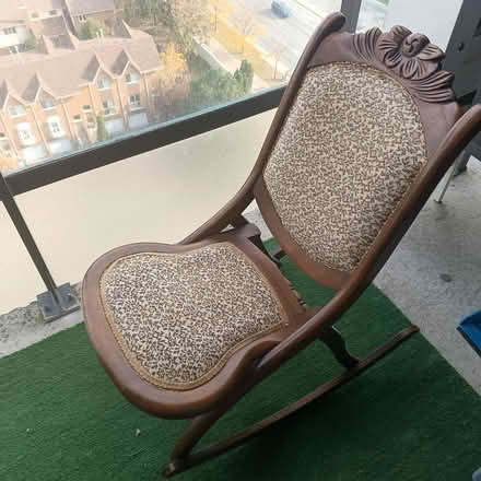 Photo of free Rockie chair (Eglinton West) #2