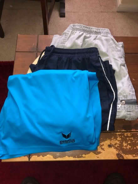 Photo of free Men’s XXL shorts (Bournville B30) #1