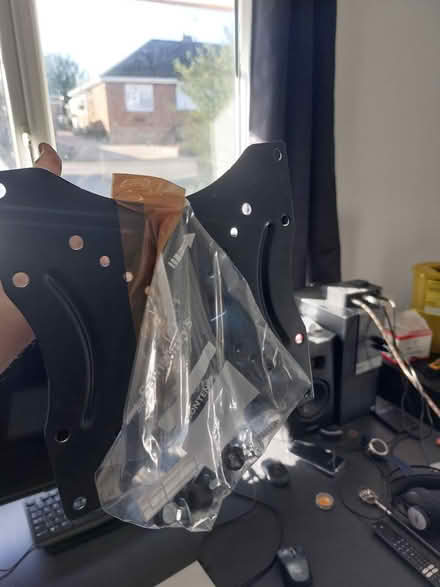 Photo of free Tv wall mount (Po7) #2