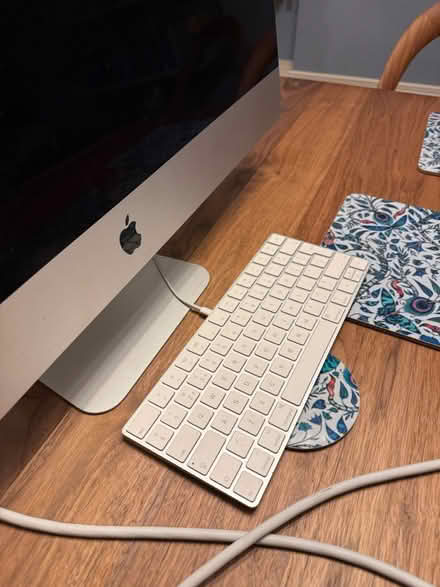 Photo of free 27 inch 2014 imac (Pimlico, SW1) #2