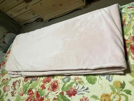 Photo of free pink fluffy duvet cover (south sunnyvale) #1