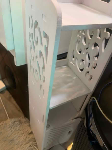 Photo of free White bathroom unit (N3 finchley central) #4