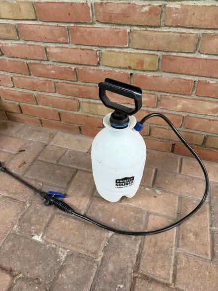 Photo of free 1 gallon manual pump sprayer (Wattles and Squirrel) #1