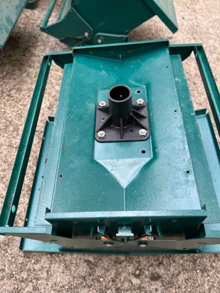 Photo of free Squirrel Proof Bird Feeders (Wexford close to I-79) #4