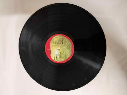 Photo of free Beatles LP record (Apsley HP3 0) #2