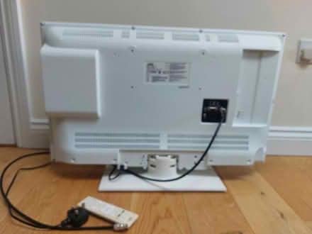 Photo of free JVC tv 32inch with DVD player (Bn20 8sz) #2