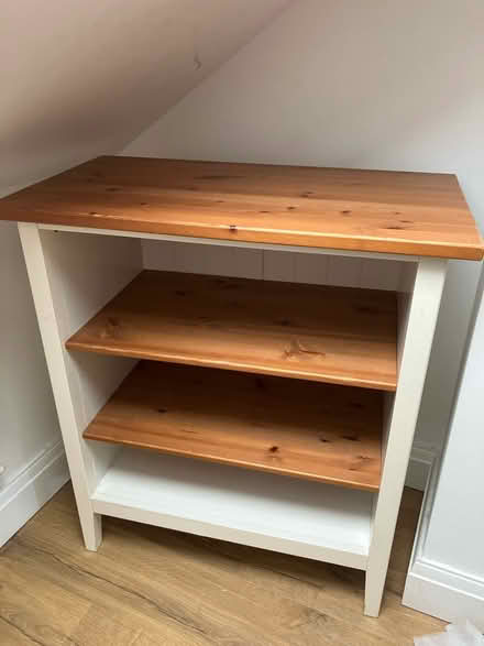 Photo of free Changing table (Twickenham Green) #1