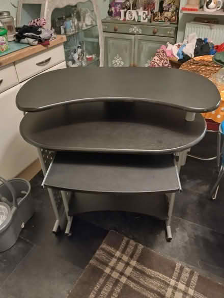 Photo of free Computer desk (Lanesfield WV4) #1