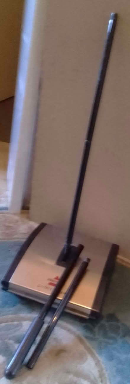 Photo of free bissell perfect sweeper (Askew Road W12) #2