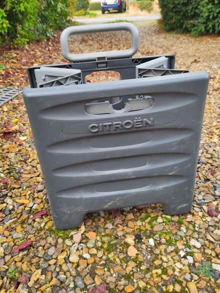 Photo of free container for car boot (Caversham Heights RG4) #2