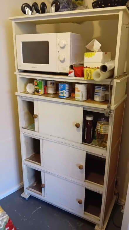 Photo of free Large homemade unit on wheels (Lower Clapton E9) #2