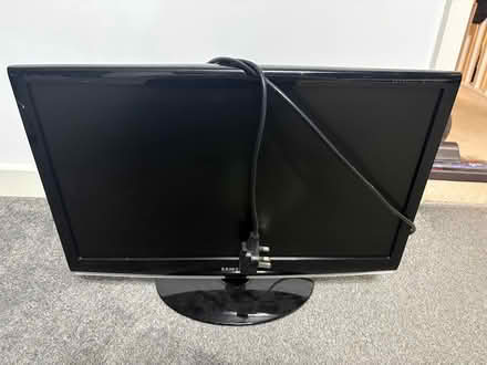 Photo of free Samsung TV (2009) (Watford WD24) #1