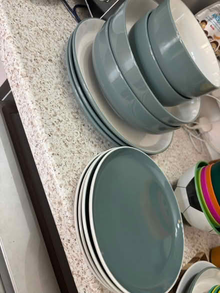Photo of free Dinner plates and bowls (OX3 8ET) #1