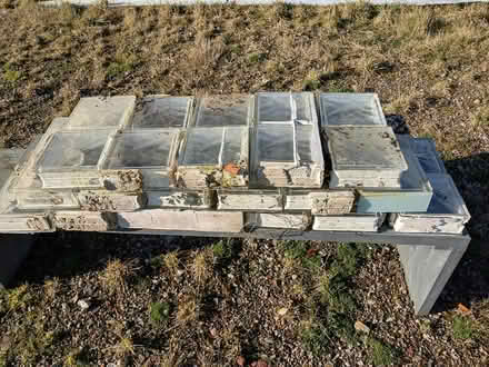 Photo of free Glass bricks (Bd220qn) #1