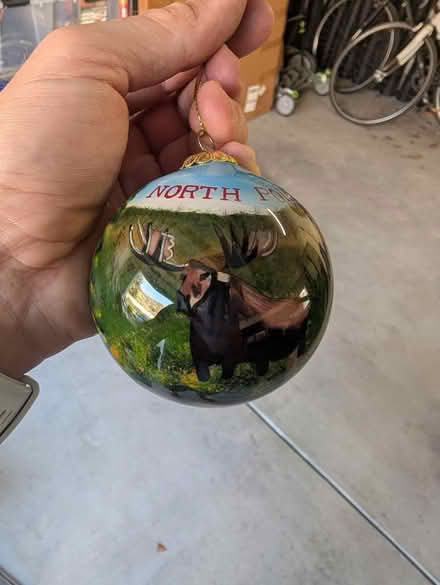 Photo of free Christmas ornaments (Terra Vista Way and Pierce Ave) #1