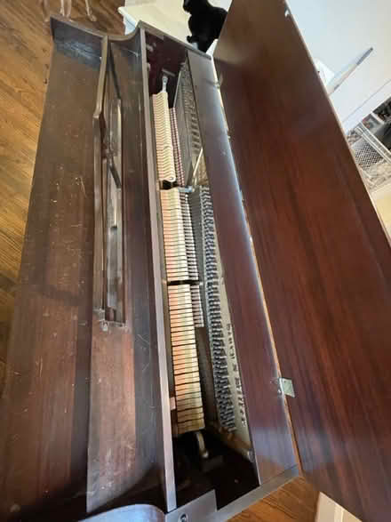 Photo of free Piano (Forest Hill) #2
