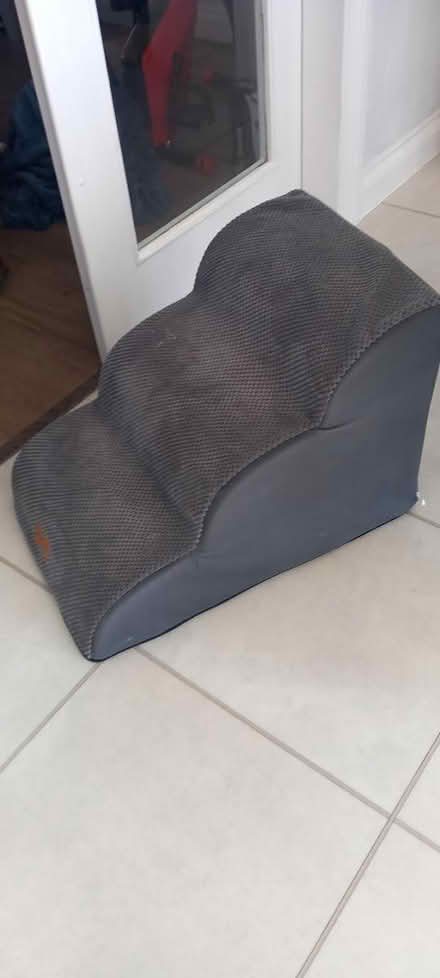 Photo of free Dog steps #2 (Burnham on Sea, Somerset) #1