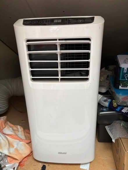 Photo of free Air conditioning unit (Kingston KT2) #1