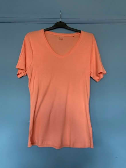 Photo of free Brand new Coral T-shirt (Tilehurst RG30) #1
