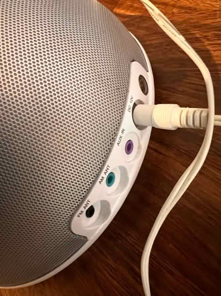 Photo of free JBL alarm speaker (TW16 Sunbury) #1