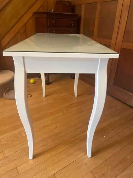 Photo of free Dressing table (KT10 esher) #2