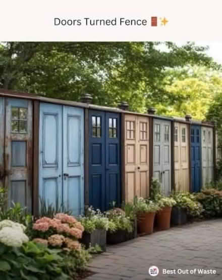 Photo of Old wooden front doors (Easton , Bristol) #2