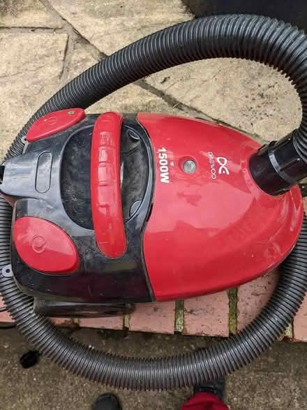 Photo of free Small vacuum cleaner (Throop) #1