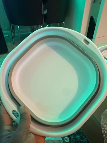 Photo of free Collapsible bowls (Waverley Road. SE187TJ) #4