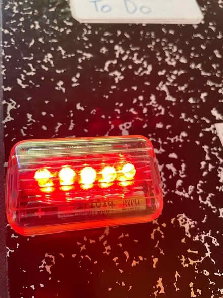 Photo of free flashing red bike(?) light (Wedgwood) #1