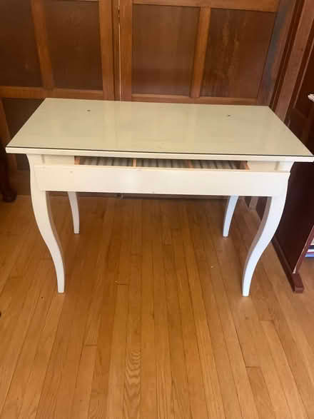 Photo of free Dressing table (KT10 esher) #1