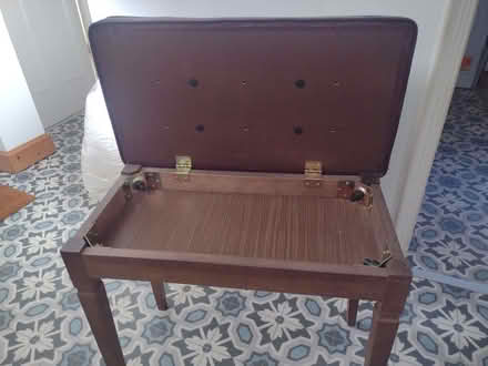 Photo of free Piano stool (Leigh Beck SS8) #2