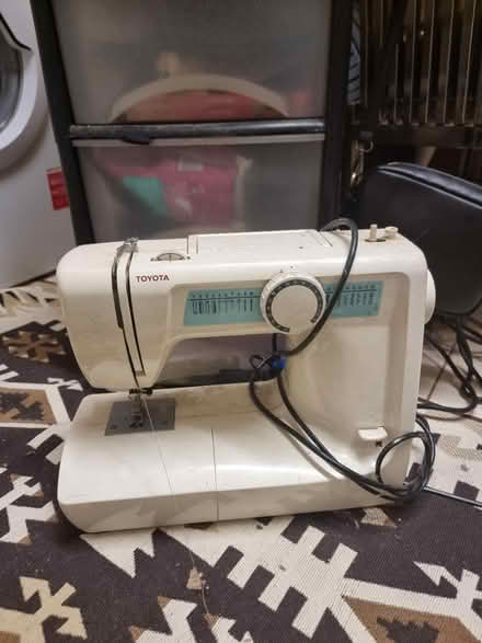 Photo of free sewing machine (Stanmore) #1
