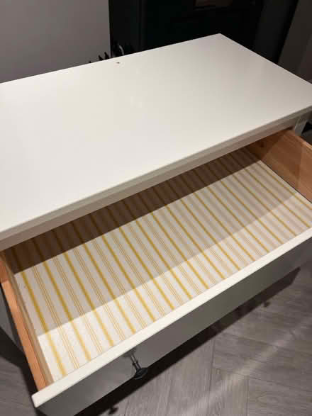 Photo of free White Chest of Draws (KT7 Thames Ditton) #3