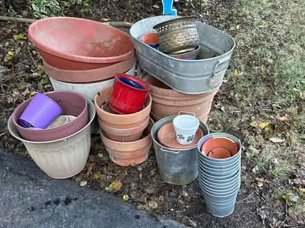 Photo of free Lots of pots (Wattles and Squirrel) #1